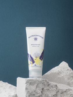 Brighter Day Exfoliant Scrub AANBIEDING - Afbeelding 18
